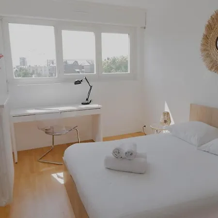 Spacieux Avec Balcons, 4 Chambres, Espace & Confort, Centre Gare 公寓